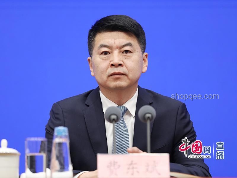 国家铁路局局长费东斌被查：反腐路上的警示与思考